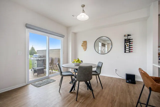 $400,000 | 1206 Salt Springs Drive, Saline, MI 48176