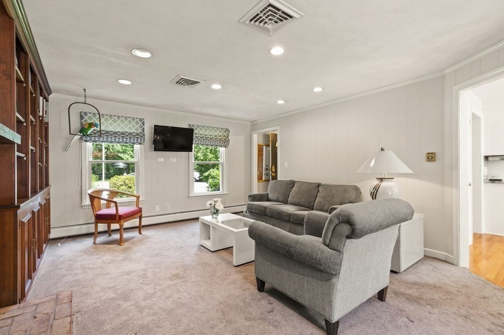 149 Brook Road Sharon, MA 02067 - Photo 22 of 42 Gallery Image 22