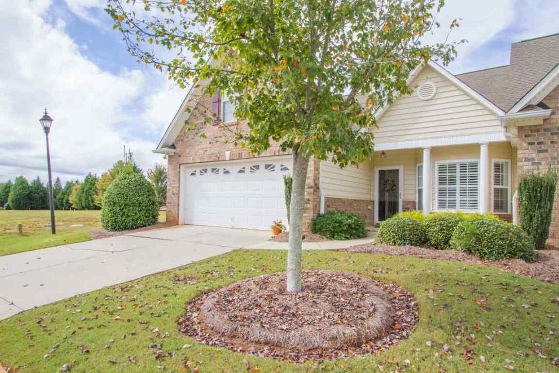 121 Coosa Lane Anderson, SC 29621 - Photo 2 of 36 Gallery Image 2