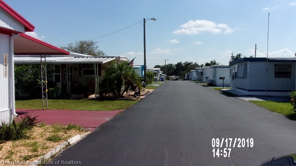 30408 Tiger Tail Road Sebring, FL 33870 - Photo 3 of 12 Gallery Image 3