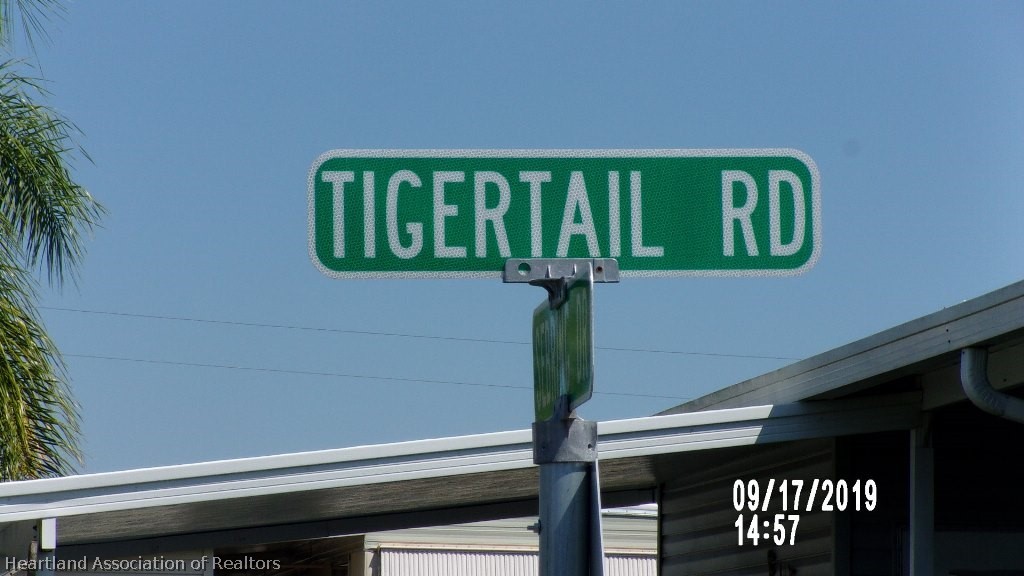 30408 Tiger Tail Road Sebring, FL 33870 - Photo 6 of 12 Gallery Image 6