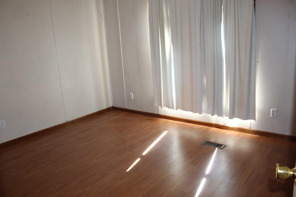 14424 Holbrook Chapel Road Coeburn, VA 24230 - Photo 6 of 13 BEDROOM2