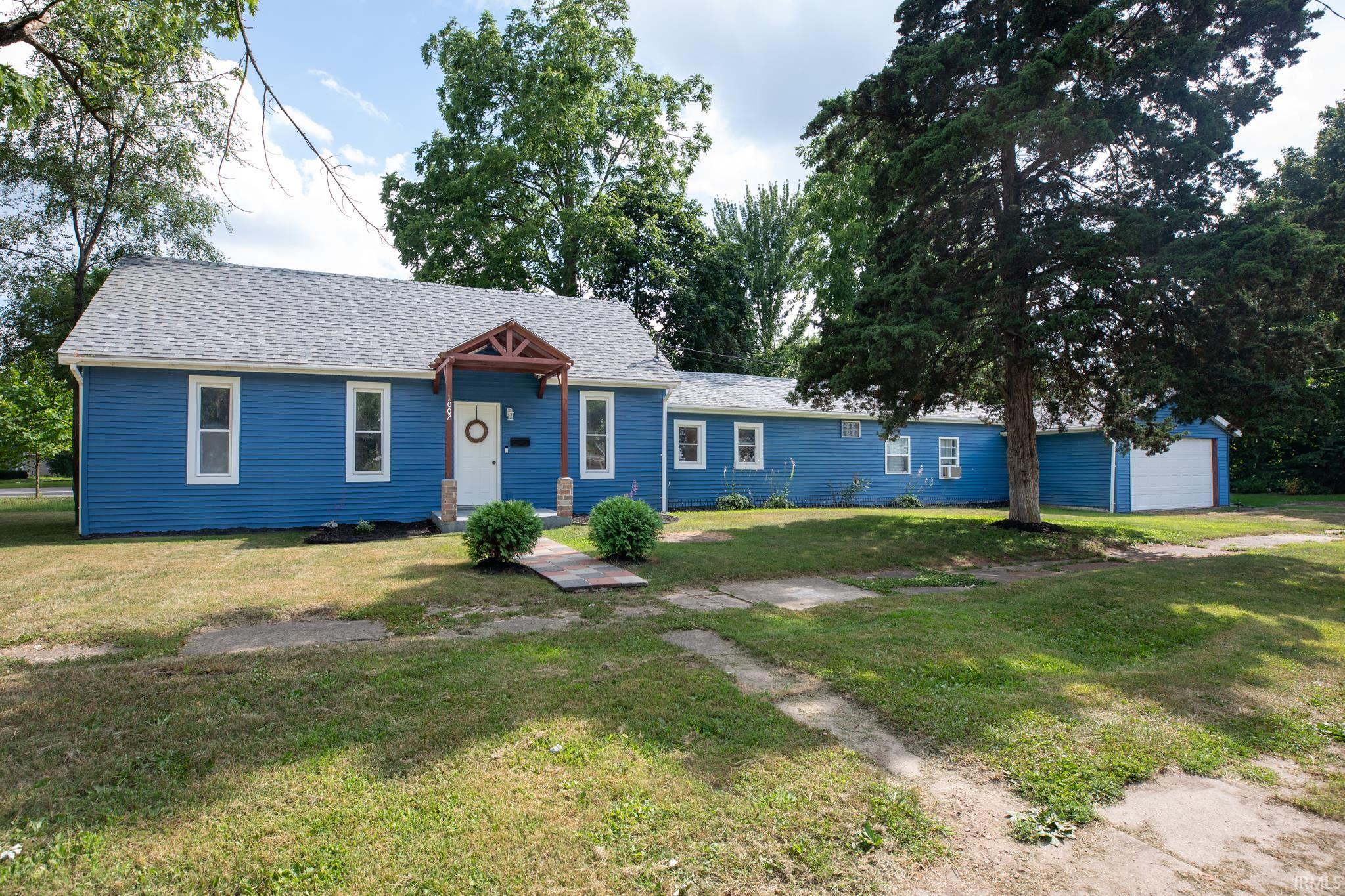 1002 Elm Street Rochester, IN 46975 - Photo 1 of 20