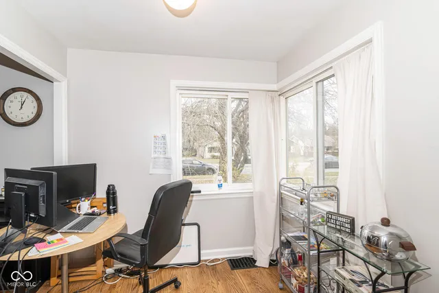 $1,000 | 5303 North College Avenue, Indianapolis, IN 46220