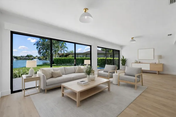 $8,000 | 13297 Garth Court, Palm Beach Gardens, FL 33418