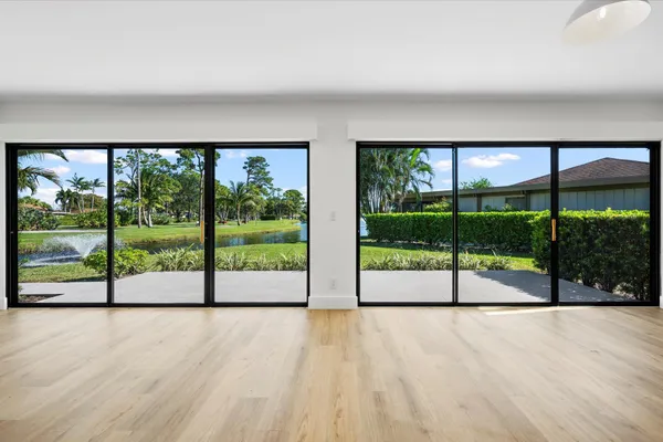 $8,000 | 13297 Garth Court, Palm Beach Gardens, FL 33418