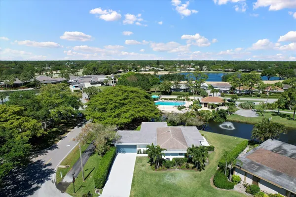$8,000 | 13297 Garth Court, Palm Beach Gardens, FL 33418