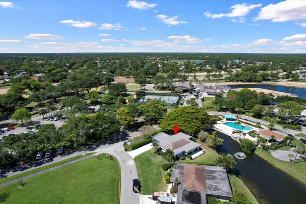 $8,000 | 13297 Garth Court, Palm Beach Gardens, FL 33418