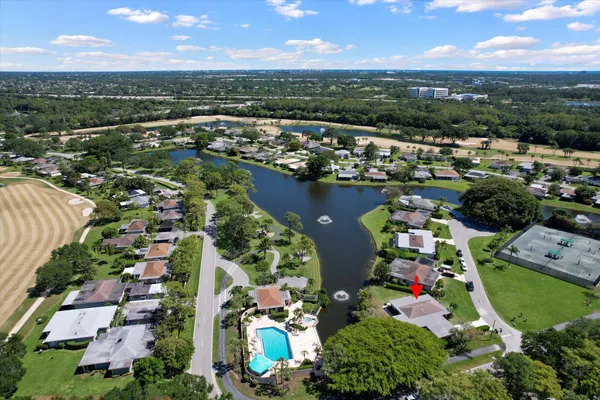 $8,000 | 13297 Garth Court, Palm Beach Gardens, FL 33418