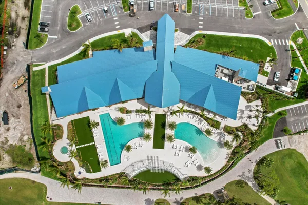 $8,000 | 13297 Garth Court, Palm Beach Gardens, FL 33418