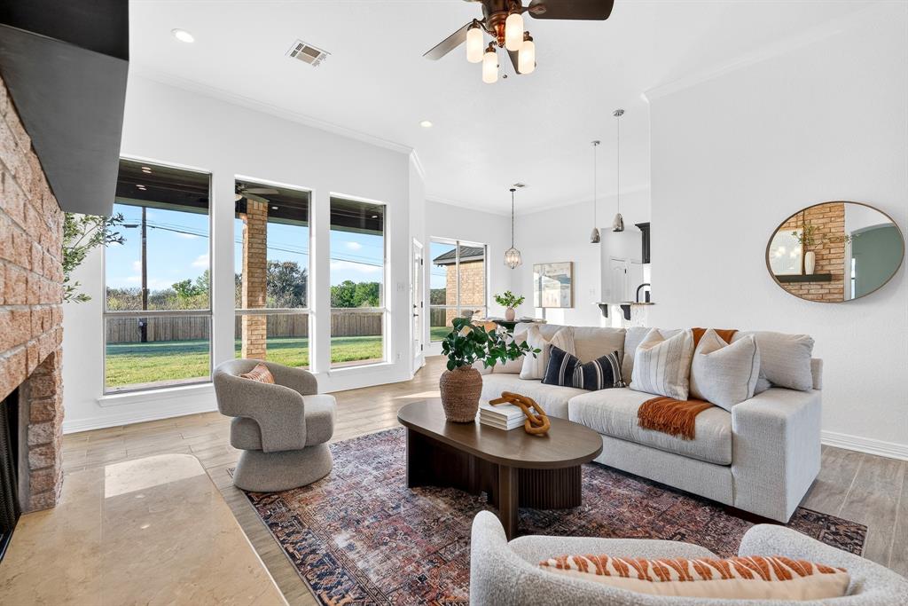 136 Spring Meadow Lane Belton, TX 76513 - Photo 2 of 34