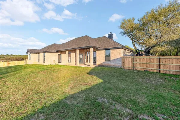 $465,000 | 136 Spring Meadow Lane, Belton, TX 76513