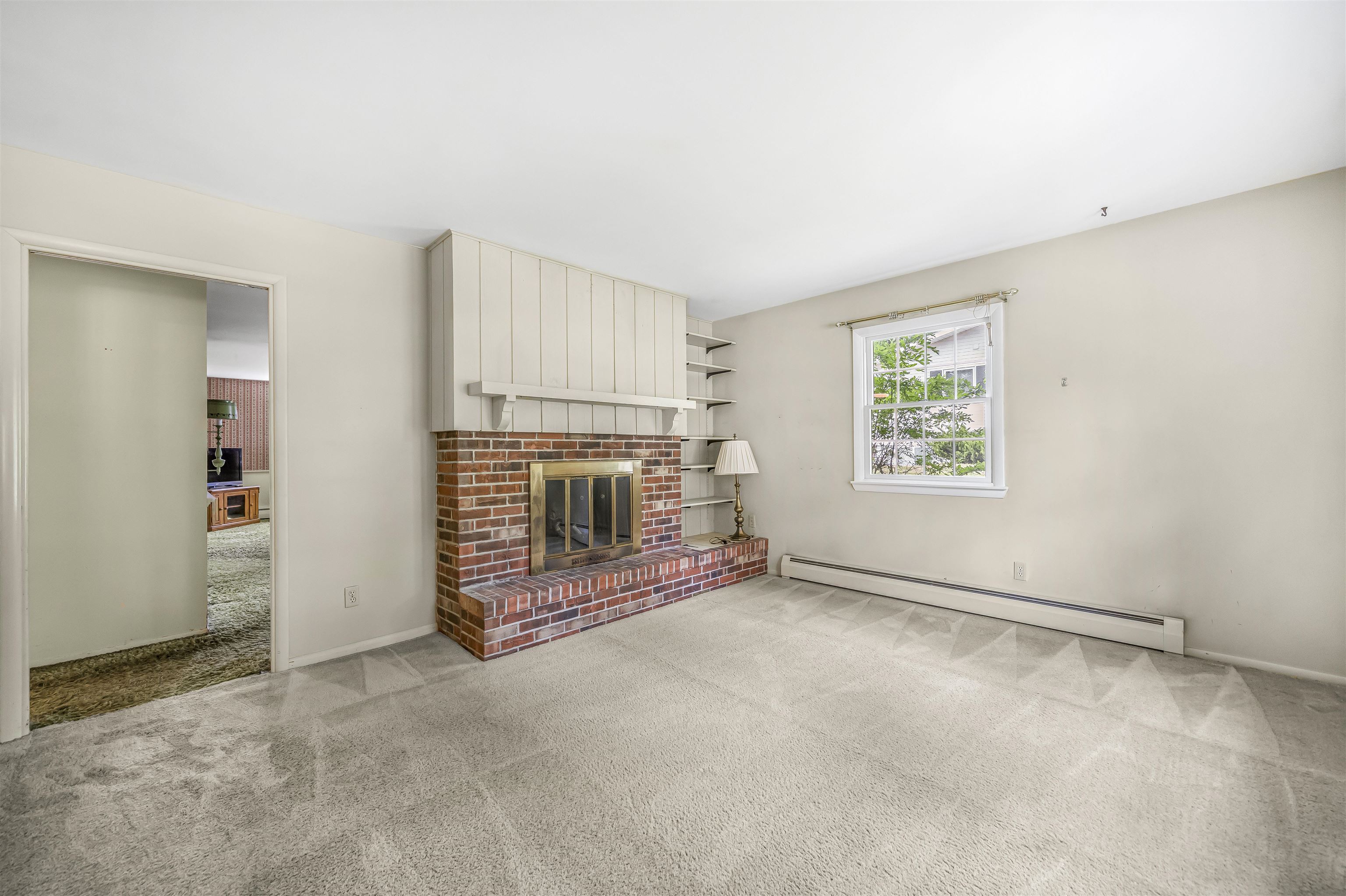 424 Crestview Street Cadillac, MI 49601 - Photo 7 of 62 1946655-0a3ac2a2-8425-40bb-833c-b3c9d13673cf.JPG