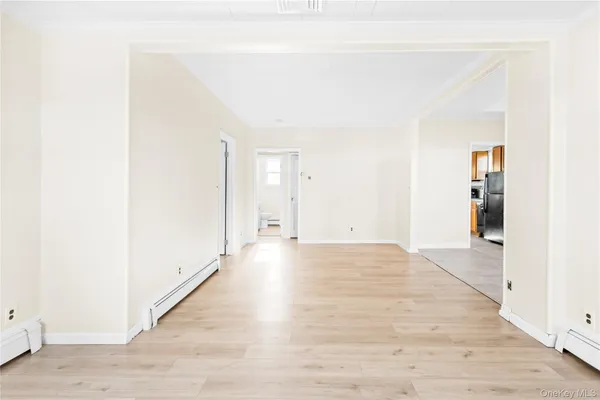 $2,900 | 250 West Avenue, Patchogue, NY 11772