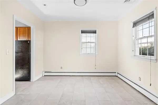 $2,900 | 250 West Avenue, Patchogue, NY 11772