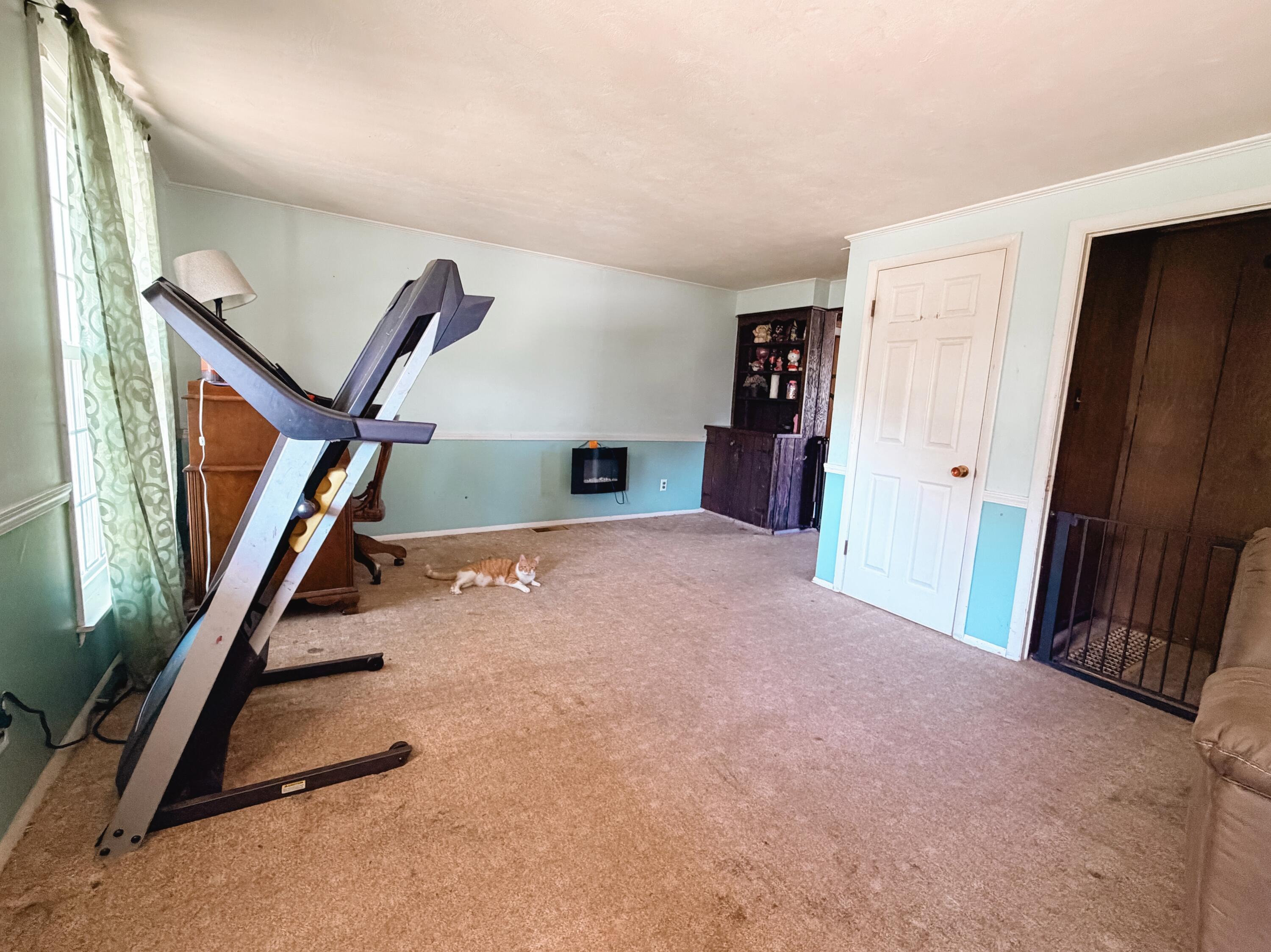 218 Lincoln Street Rensselaer, IN 47978 - Photo 4 of 15 3000x2249
