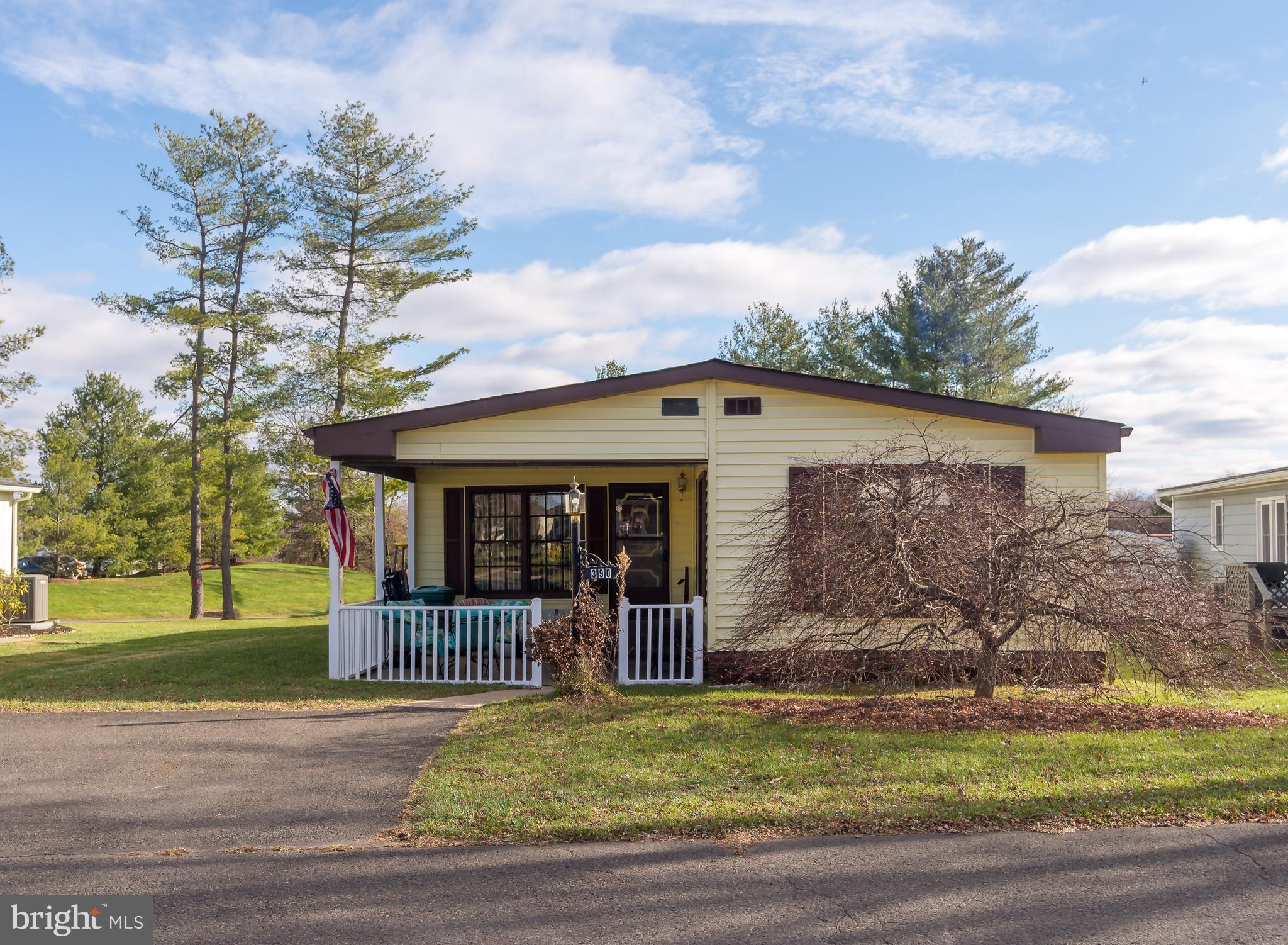 390 Running Brook Road North Wales, PA 19454 - Photo 2 of 29 Gallery Image 2