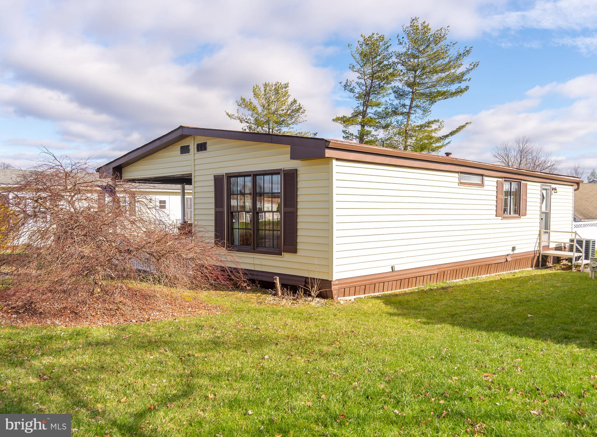 390 Running Brook Road North Wales, PA 19454 - Photo 3 of 29 Gallery Image 3