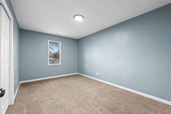 $288,500 | 208 East Ave A, Griffith, IN 46319