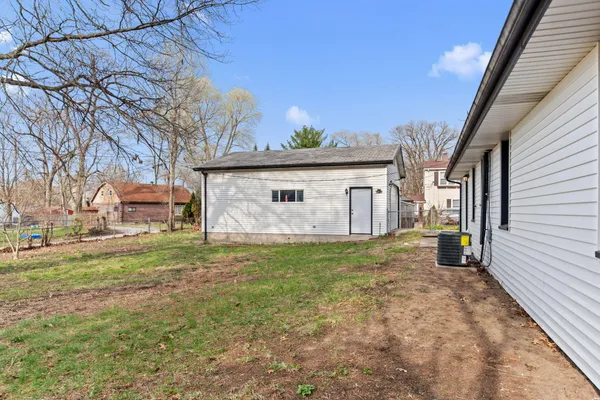$288,500 | 208 East Ave A, Griffith, IN 46319