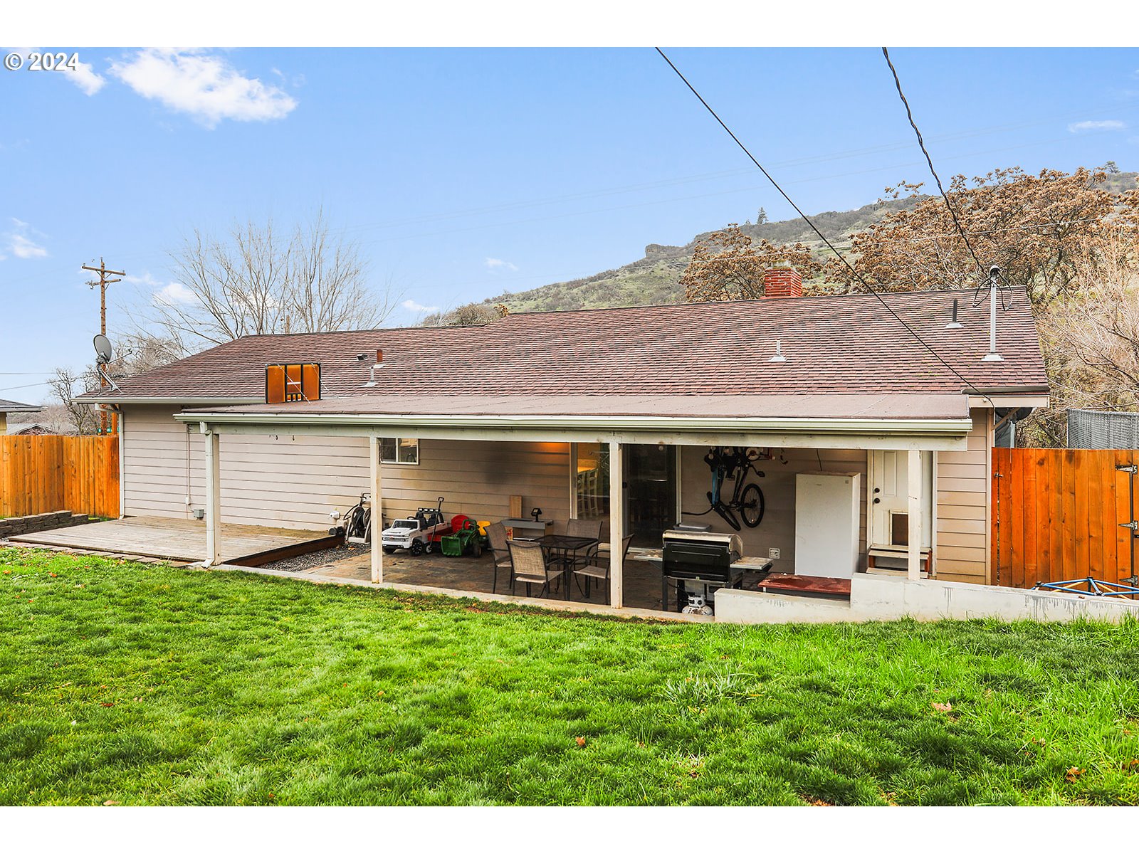 4407 Chenoweth Road The Dalles, OR 97058 - Photo 25 of 28 Gallery Image 25
