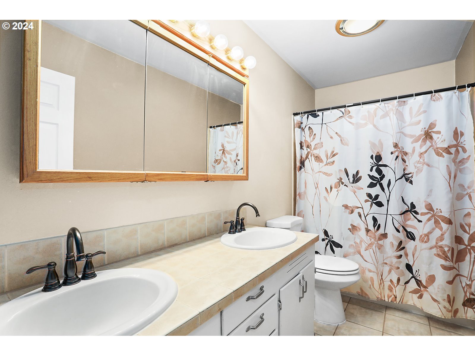 4407 Chenoweth Road The Dalles, OR 97058 - Photo 5 of 28 Gallery Image 5