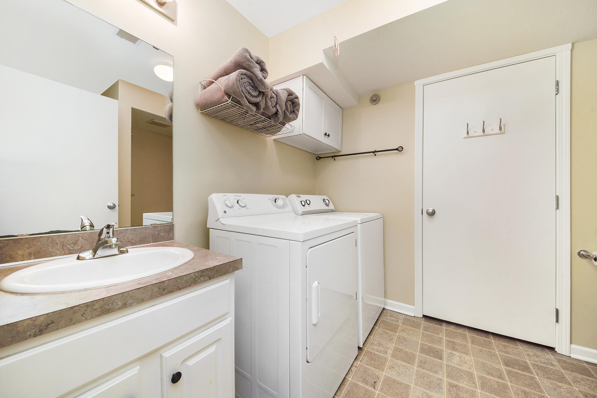136 Irving Road, Unit #5 Middleville, MI 49333 - Photo 13 of 15 _DSC0682