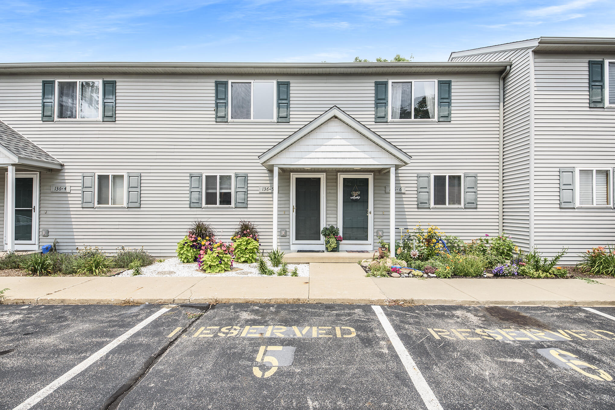 136 Irving Road, Unit #5 Middleville, MI 49333 - Photo 2 of 15 _DSC0648