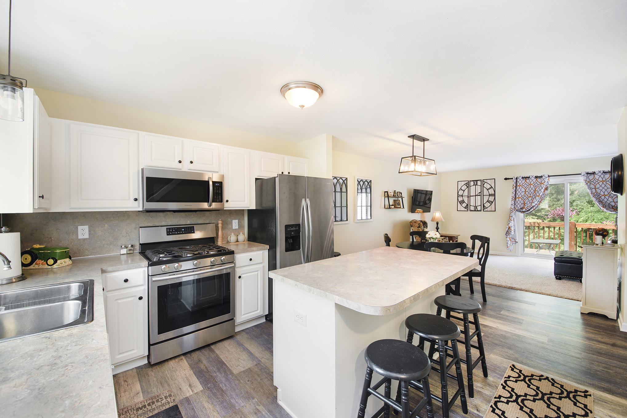 136 Irving Road, Unit #5 Middleville, MI 49333 - Photo 4 of 15 _DSC0660