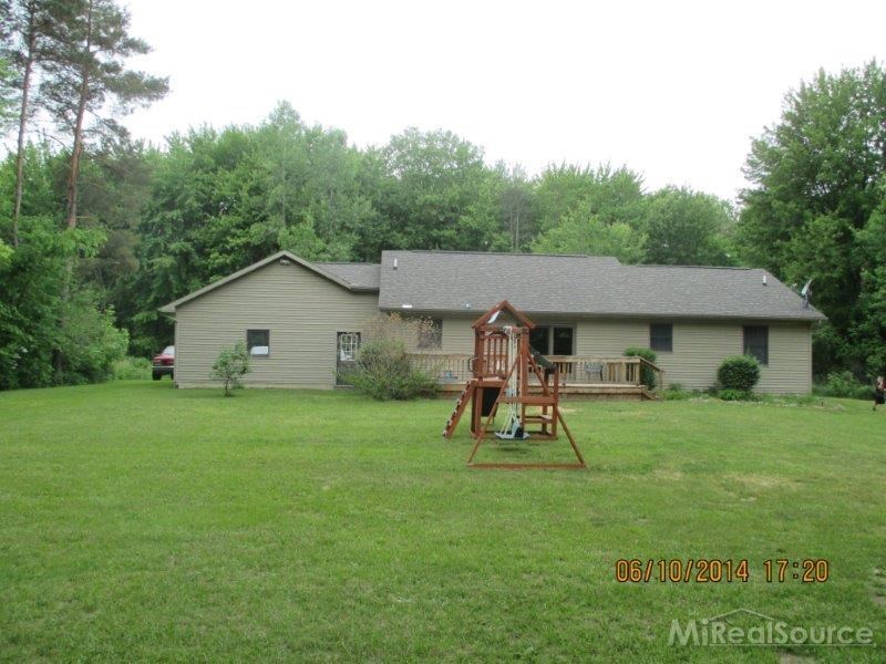 3445 Washburn Road Vassar, MI 48768 - Photo 3 of 21
