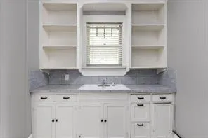 $1,599 | 2102 Brackenridge Street, Unit B, Austin, TX 78704