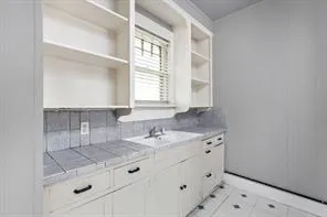 $1,599 | 2102 Brackenridge Street, Unit B, Austin, TX 78704