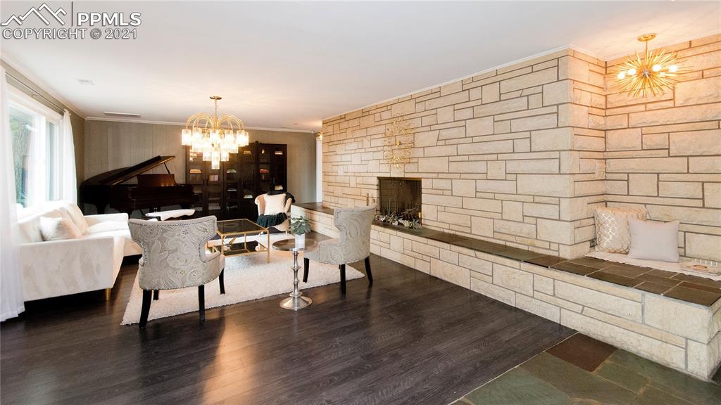 2227 Monteagle Street Colorado Springs, CO 80909 - Photo 5 of 50