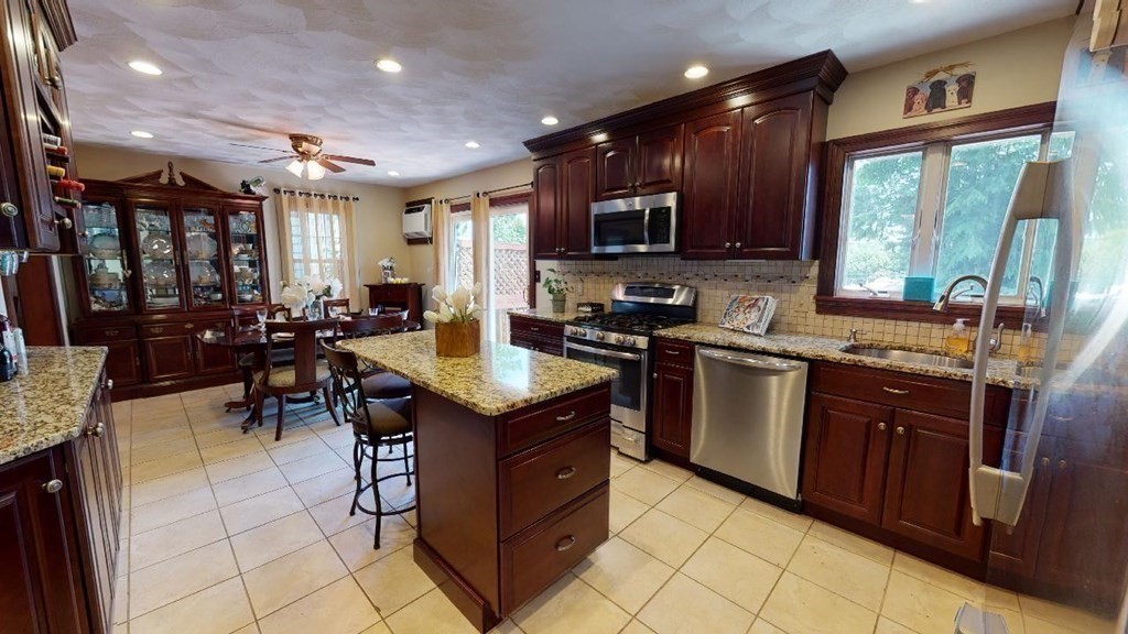 97 Cushing Road Malden, MA 02148 - Photo 2 of 20 Gallery Image 2