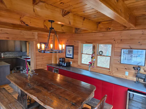 $899,900 | 2171 Duck Pond Road, Barton, VT 05822