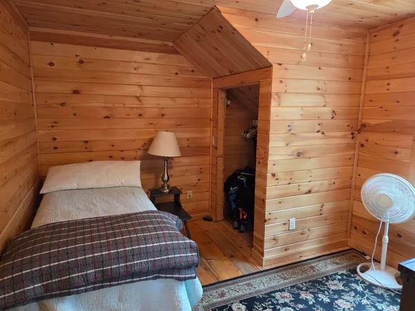 $899,900 | 2171 Duck Pond Road, Barton, VT 05822