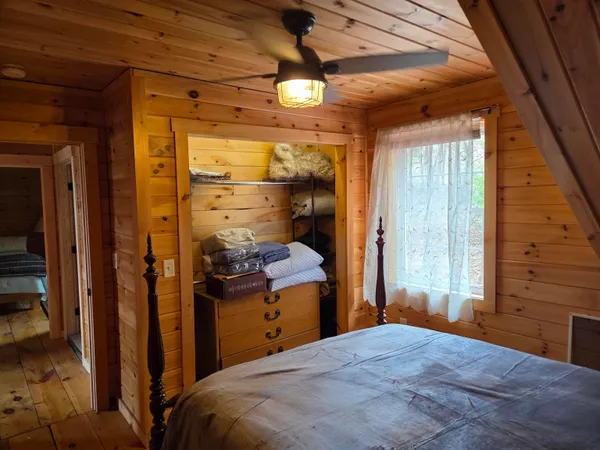 $899,900 | 2171 Duck Pond Road, Barton, VT 05822