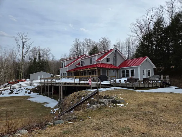 $899,900 | 2171 Duck Pond Road, Barton, VT 05822