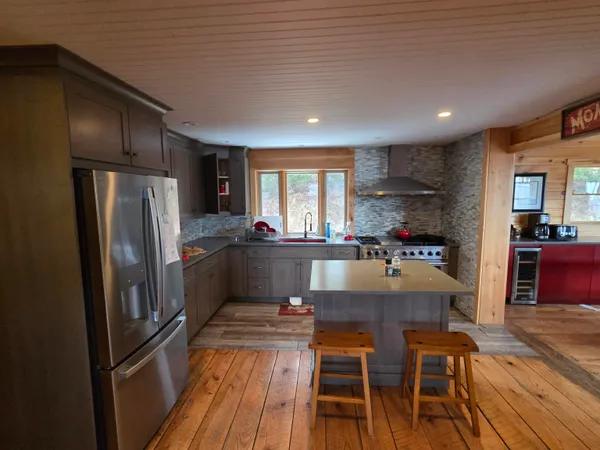 $899,900 | 2171 Duck Pond Road, Barton, VT 05822