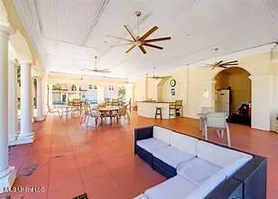 $189,899 | 2252 Beach Drive, Unit 603, Gulfport, MS 39507