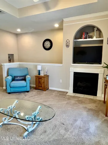 $189,899 | 2252 Beach Drive, Unit 603, Gulfport, MS 39507