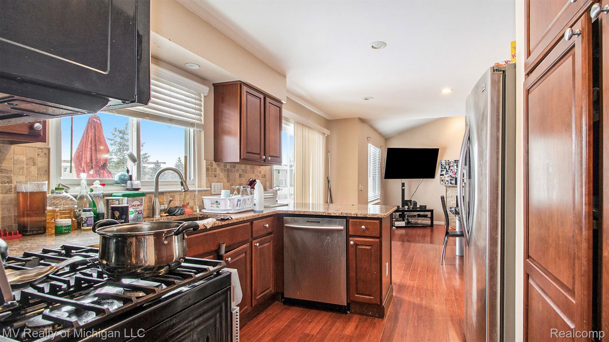 8167 Jeremy Road Belleville, MI 48111 - Photo 3 of 25 Gallery Image 3