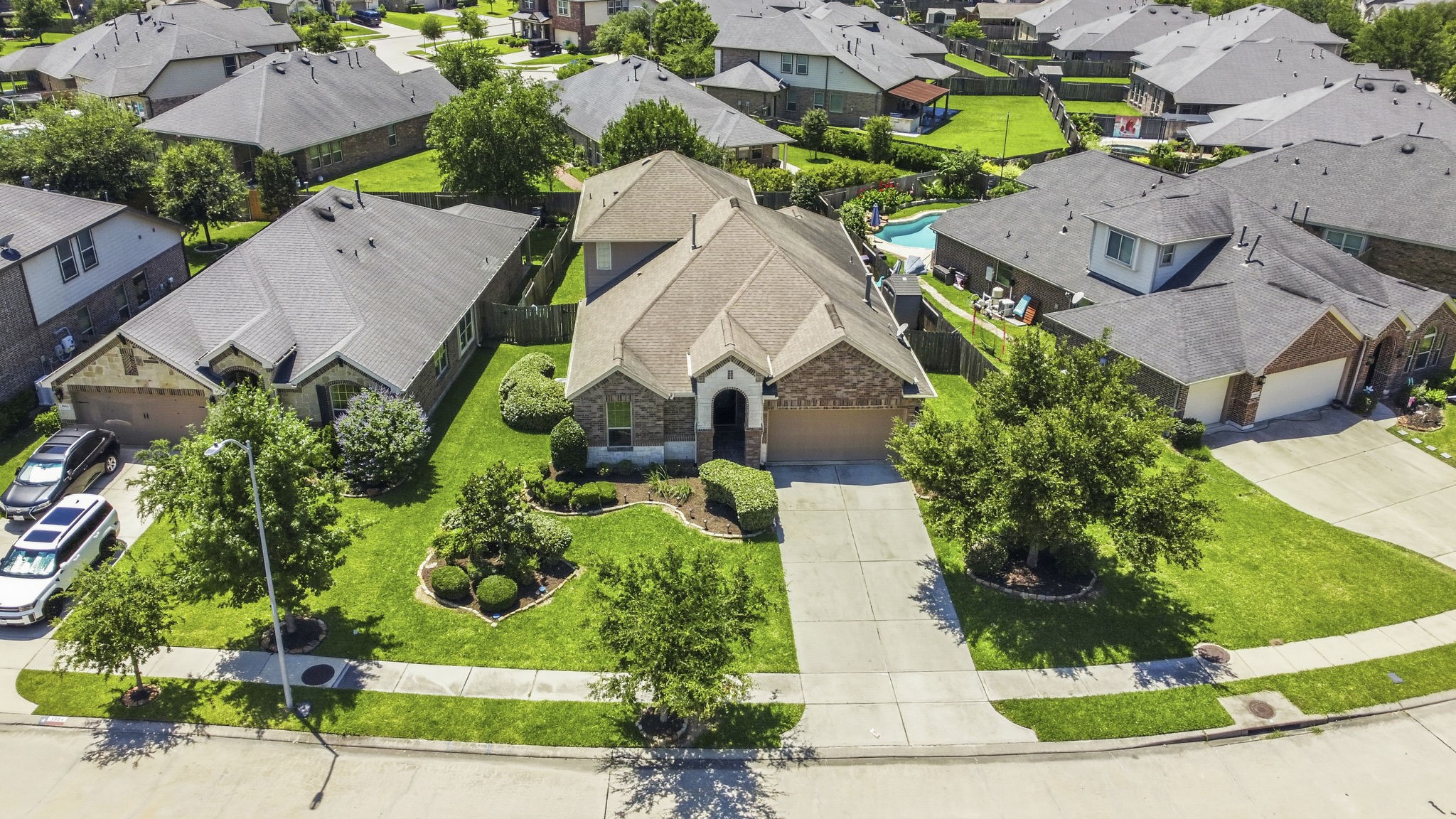 3900 Enchanted Timbers Lane Spring, TX 77386 - Photo 37 of 49 an aerial view of a house