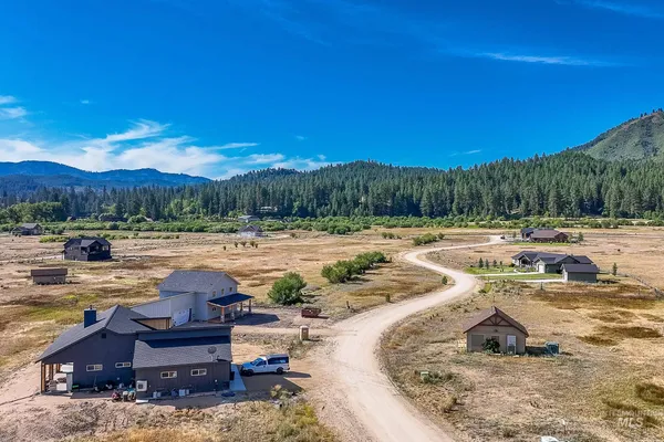 $100,000 | 10 Blk Whitewater Way, Garden Valley, ID 83622