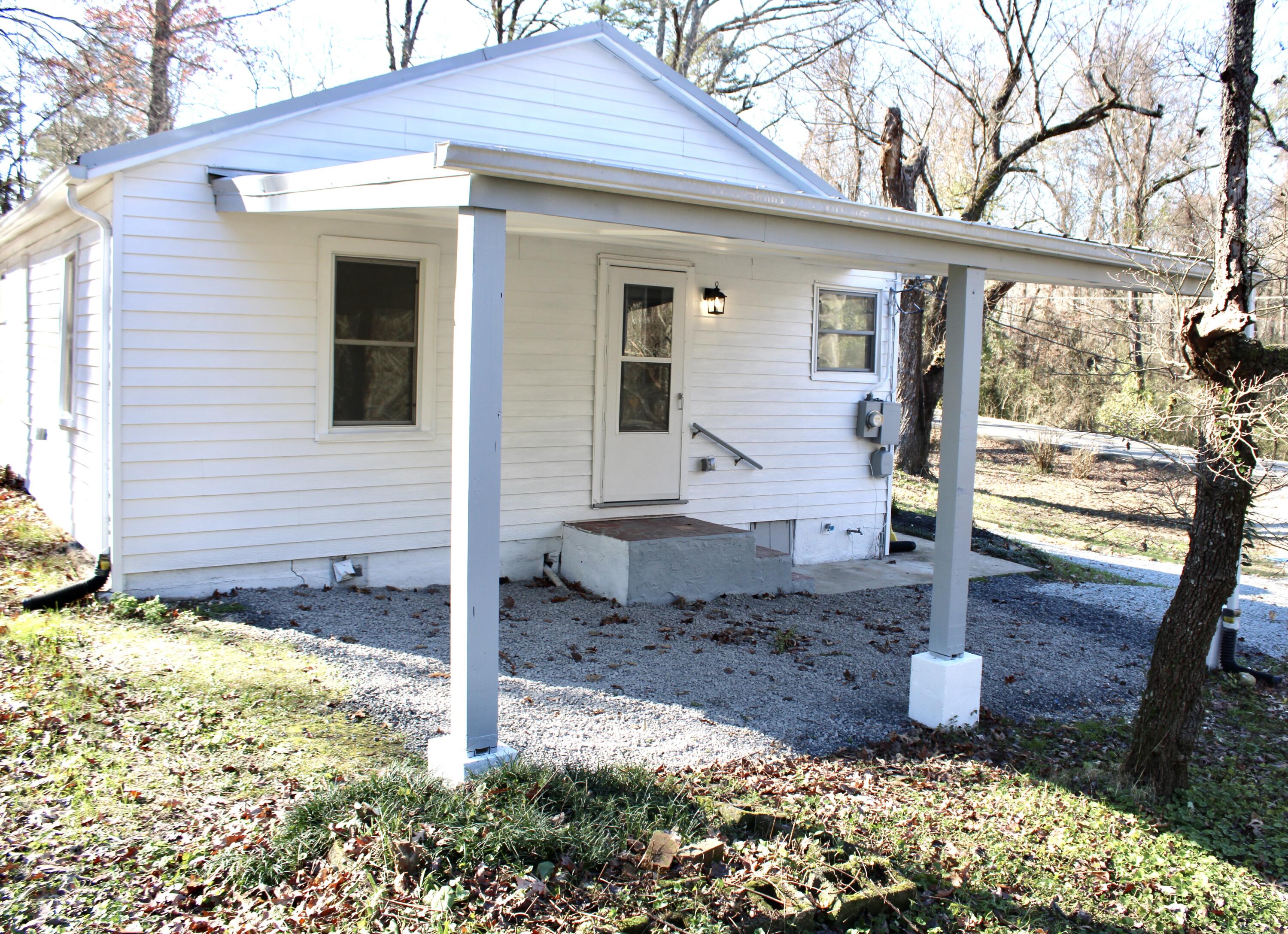 8436 Middle Valley Road Hixson, TN 37343 - Photo 3 of 20 IMG_2530
