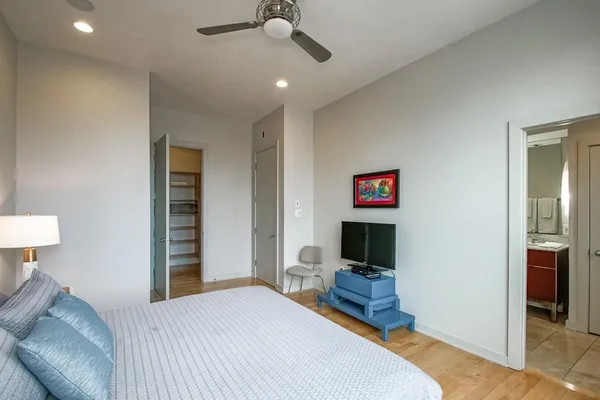 $14,000 | 801 St Joseph Street, Unit PH1, New Orleans, LA 70113