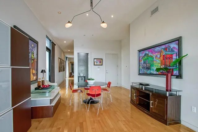 $14,000 | 801 St Joseph Street, Unit PH1, New Orleans, LA 70113