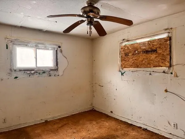 $22,900 | 2301 East 20th Avenue, Gary, IN 46407