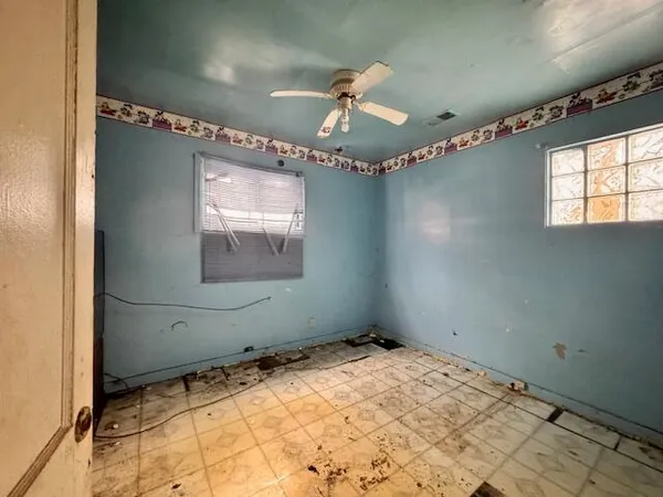 $22,900 | 2301 East 20th Avenue, Gary, IN 46407