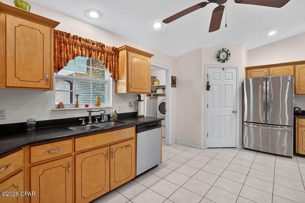 3256 Highway 77 Chipley, FL 32428 - Photo 12 of 51